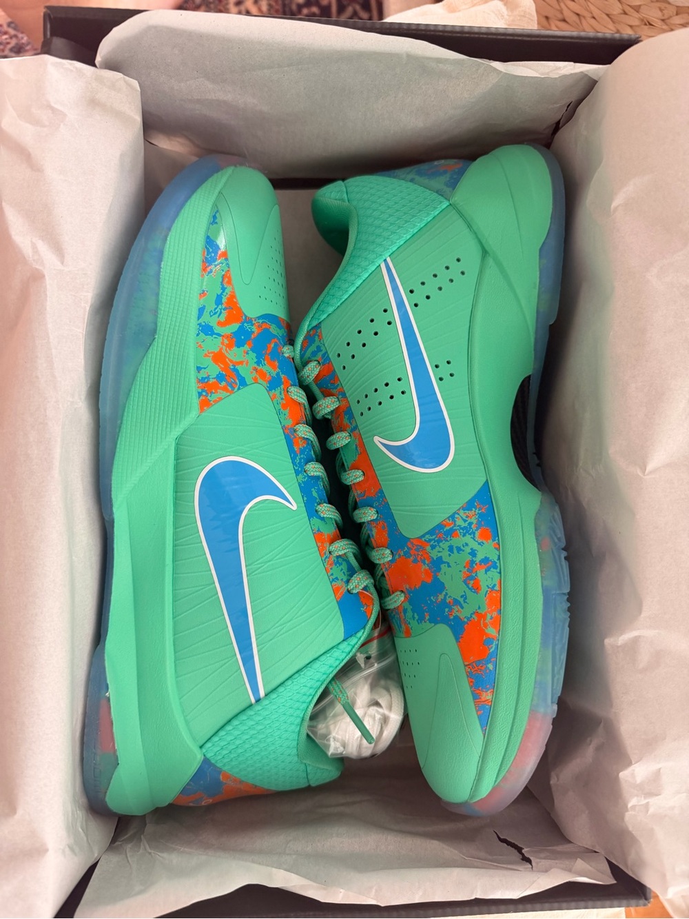 Kobe V protro NY vs. NY